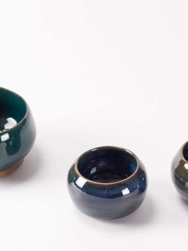 Deux mains la terre -  Marc Zommer Photographies