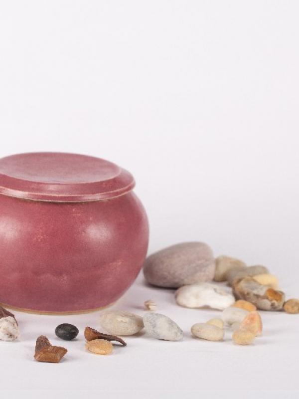 Pot avec couvercle
