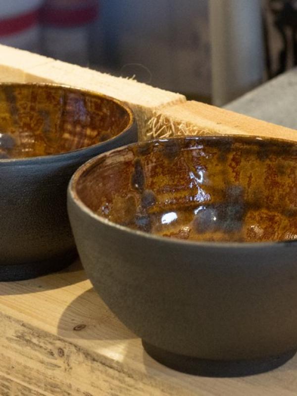 Deux mains la terre - Marc Zommer Photographies