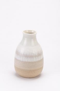 Expo grande synthe deux mains la terre poterie lille marc zommer photographies vase 4