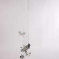 Mobi03 mobile deux mains la terre marc zommer photographies