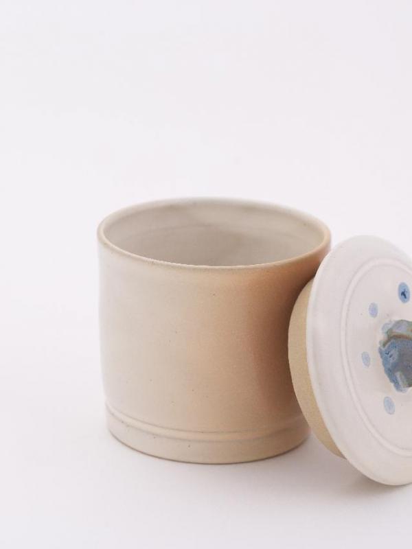 Pot10c deux mains la terre marc zommer photographies poterie lille 15