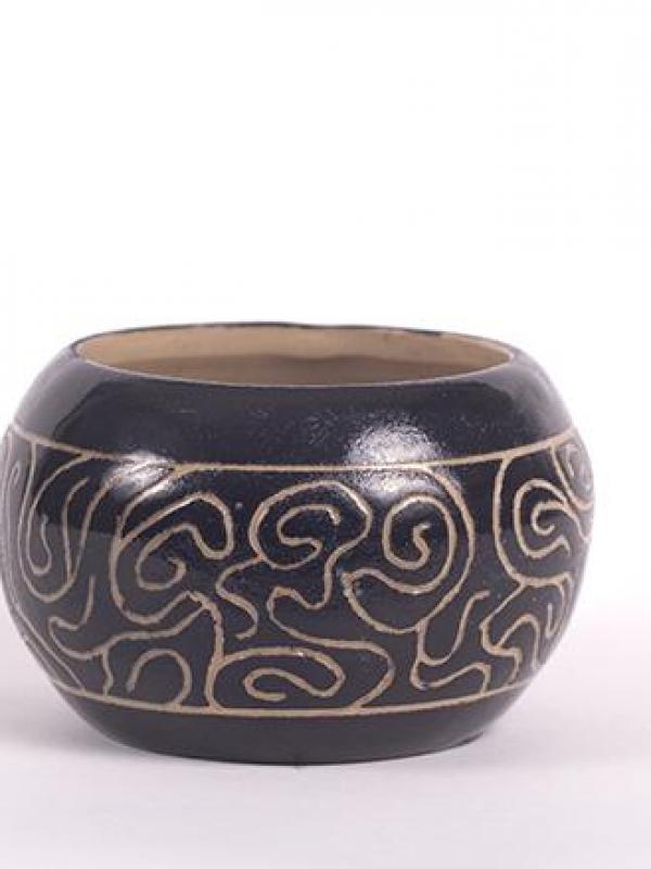 Potcv1 poterie lille deux mains la terre marc zommer photographies 49