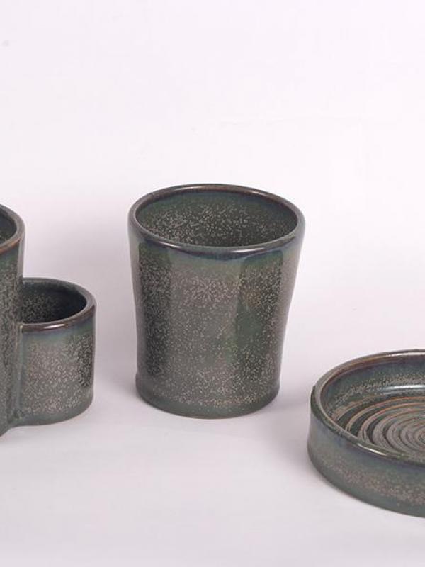 Sdb1 poterie lille deux mains la terre marc zommer photographies 47